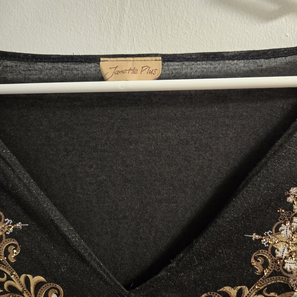 Vintage Janette Plus Elegant Black and Gold Embellished Top Size L - Picture 3 of 4